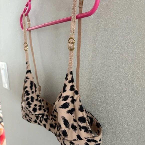Stella McCartney Leopard Print Bralette - Picture 5 of 9